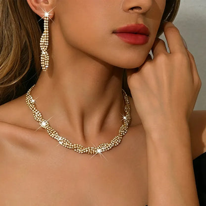 Orlennia | Radiant Twist Necklace Set