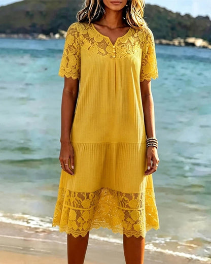 Roselinde | Relaxed Short Sleeve Lace Dress