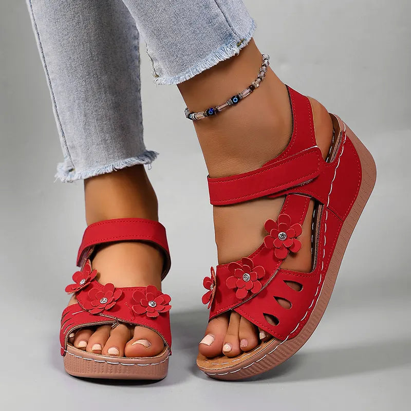 Delavelle | Cushioned Flower Wedge Sandals