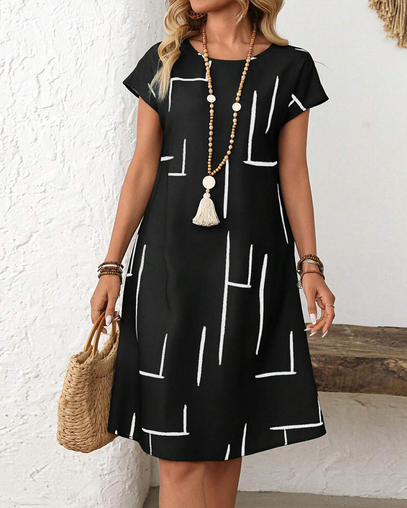 Sage | Geometric Print Round Neck Relaxed Midi Dress