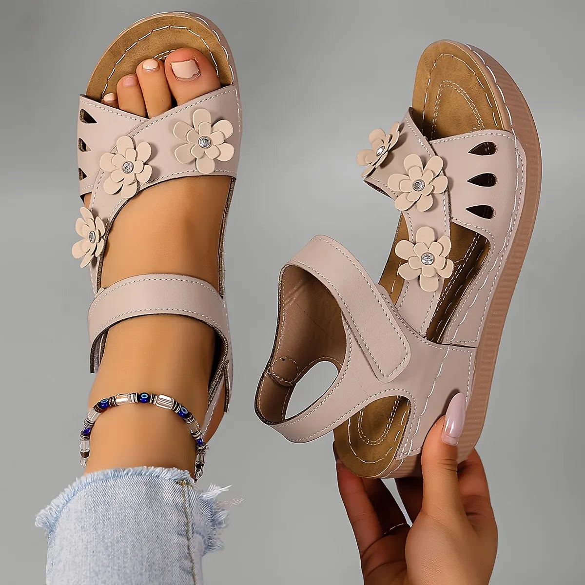 Delavelle | Cushioned Flower Wedge Sandals