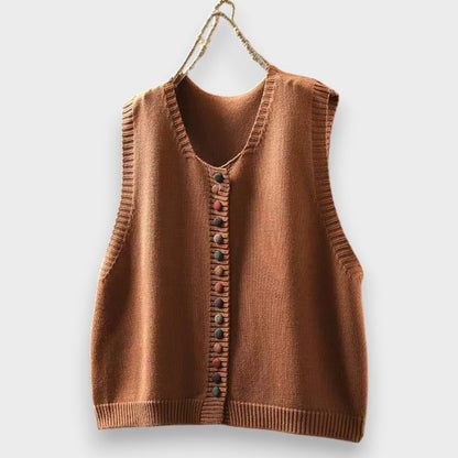 Ravina | Round Neck Button Knit Vest