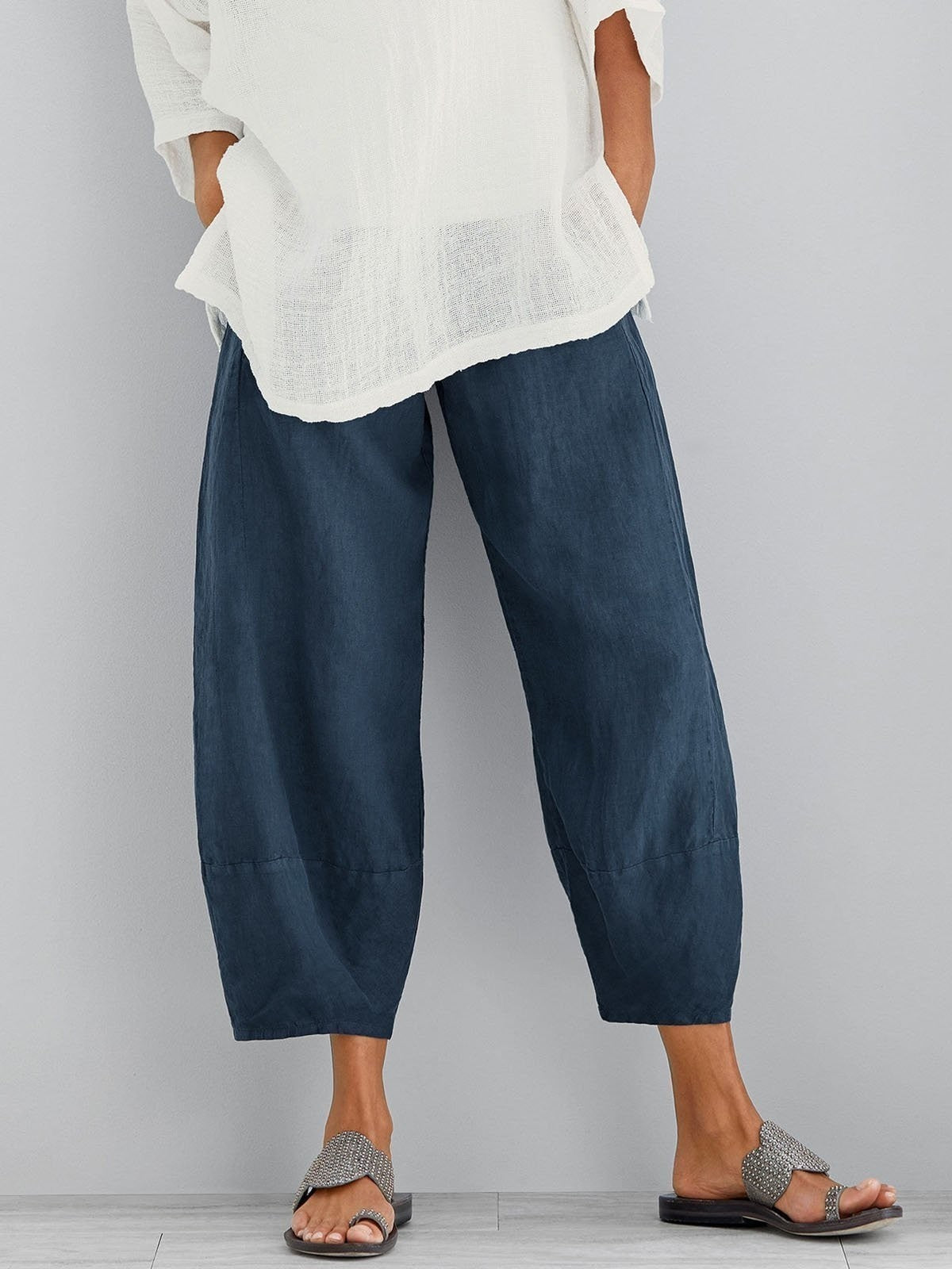 Eloria | Relaxed Fit Cropped Trousers