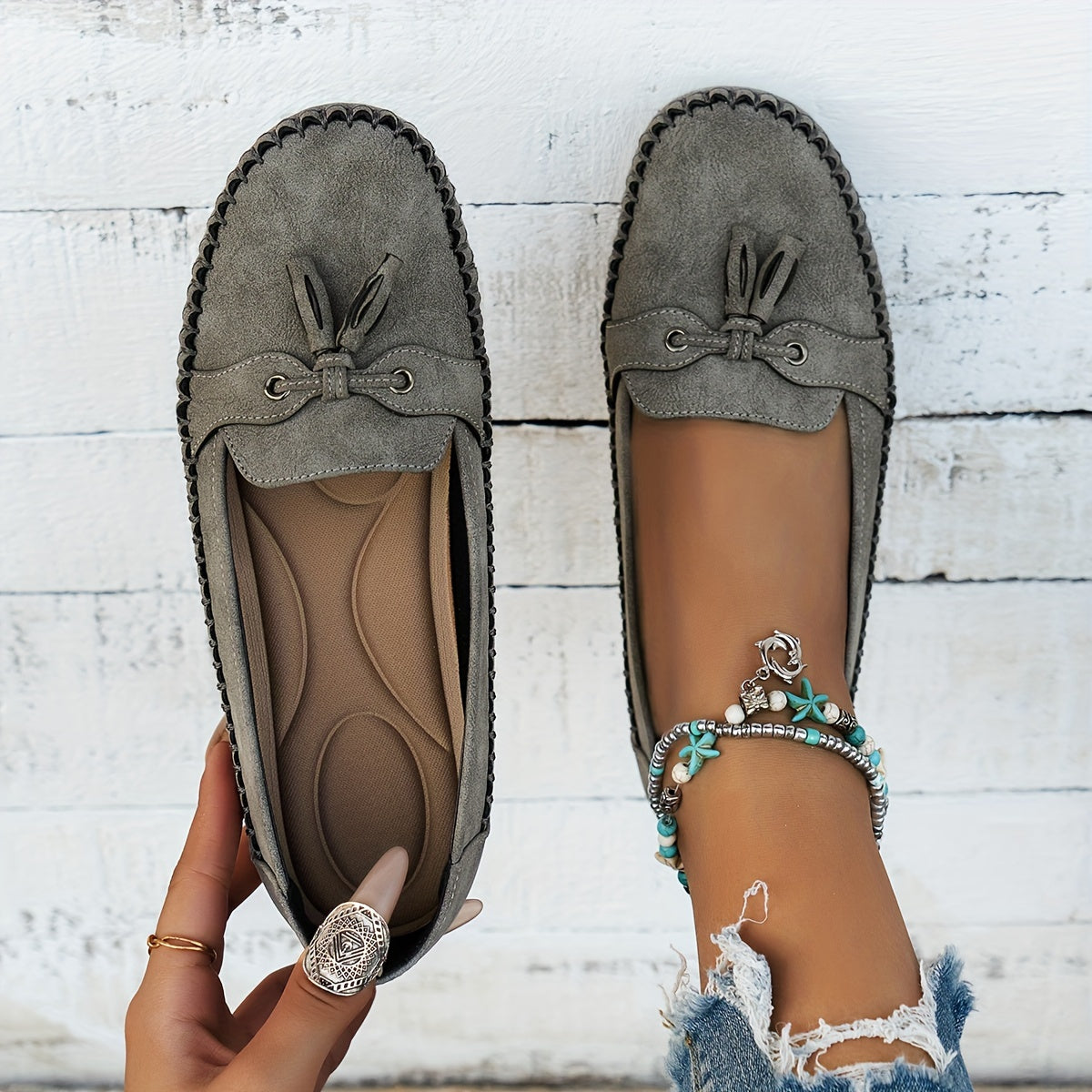 Zavina | Tassel Bow Suede Loafers