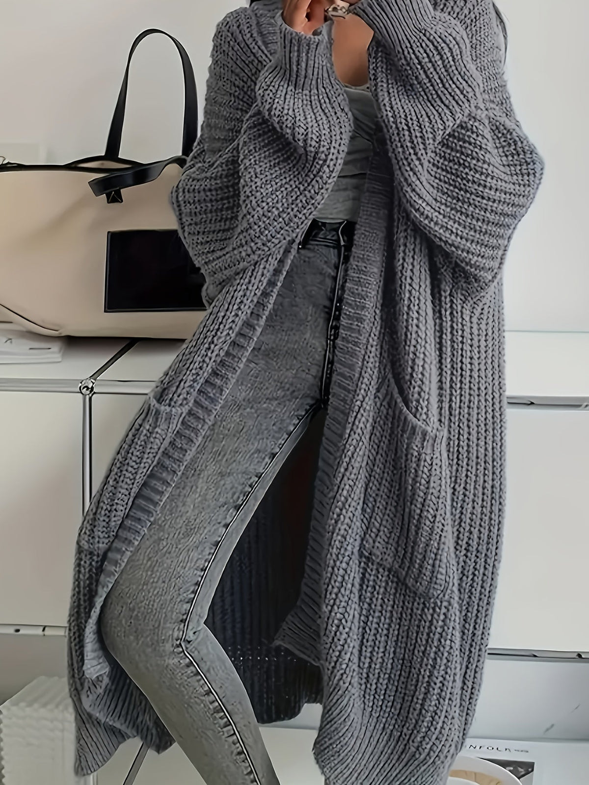 Iolanthe | Textured Pocket Long Cardigan