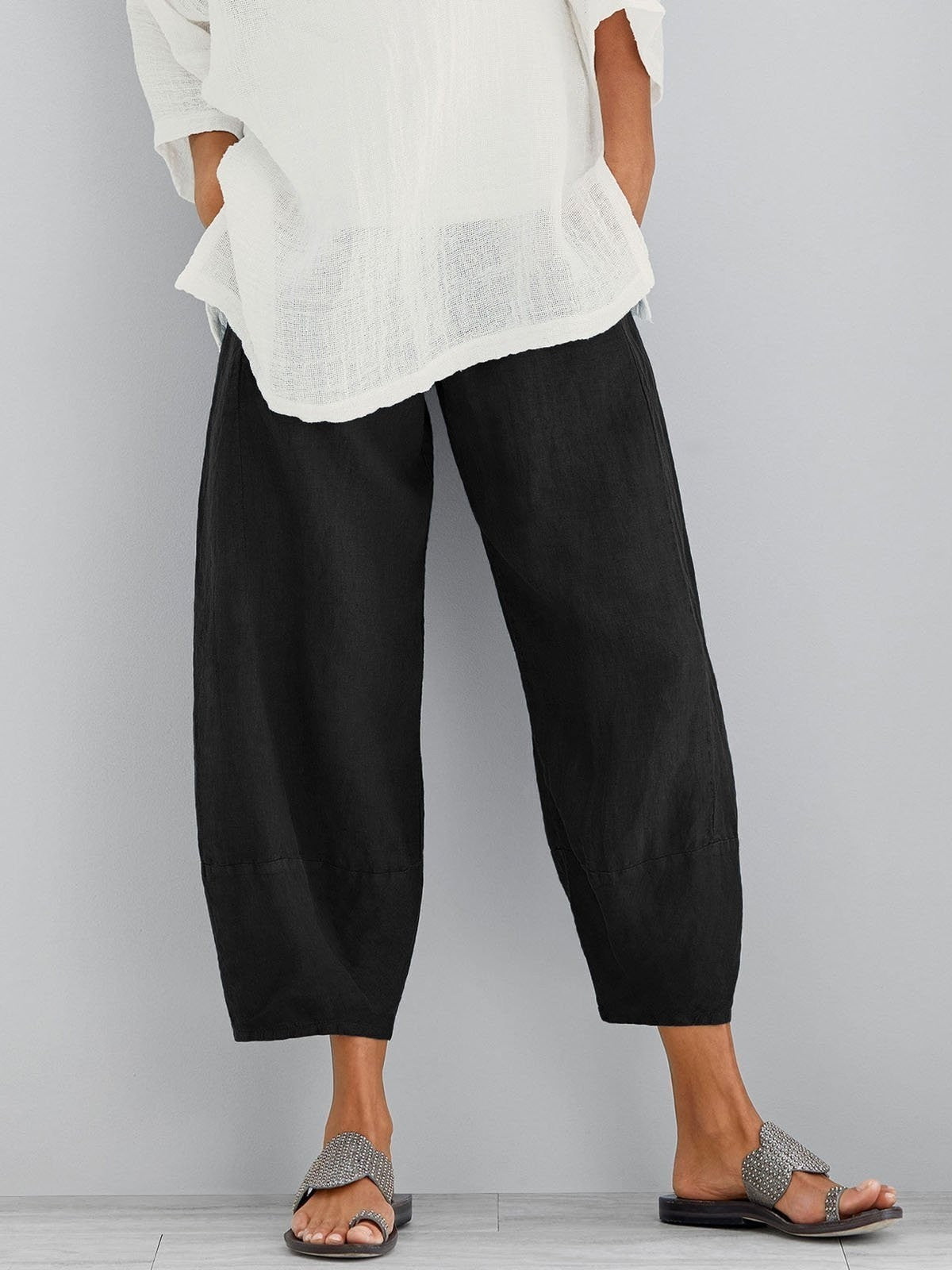 Eloria | Relaxed Fit Cropped Trousers
