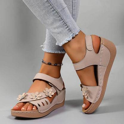 Delavelle | Cushioned Flower Wedge Sandals