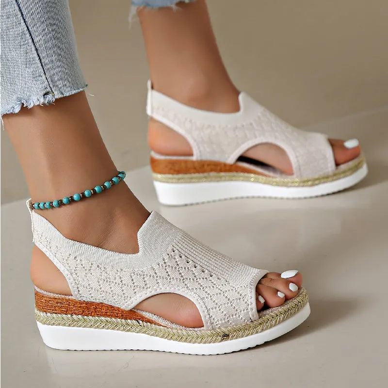 Briseina | Cushioned Platform Walking Sandals