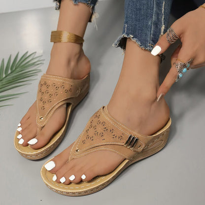 Solvane | Cutout Comfort Slide Sandals