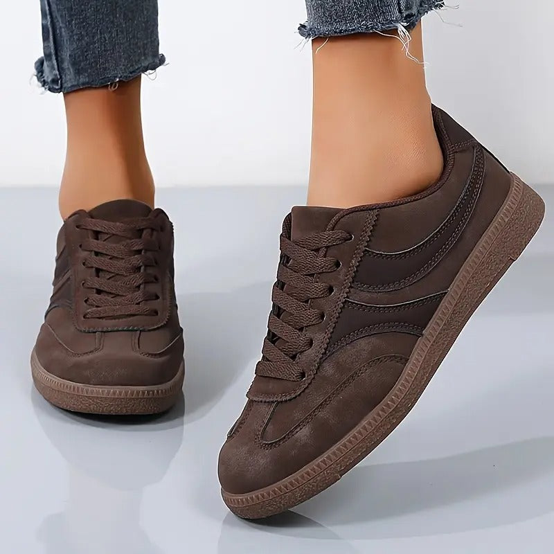 Avalora | Classic Comfort Lace Up Sneakers