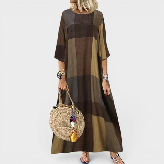 Ismerie | Oversized Plaid Maxi Dress