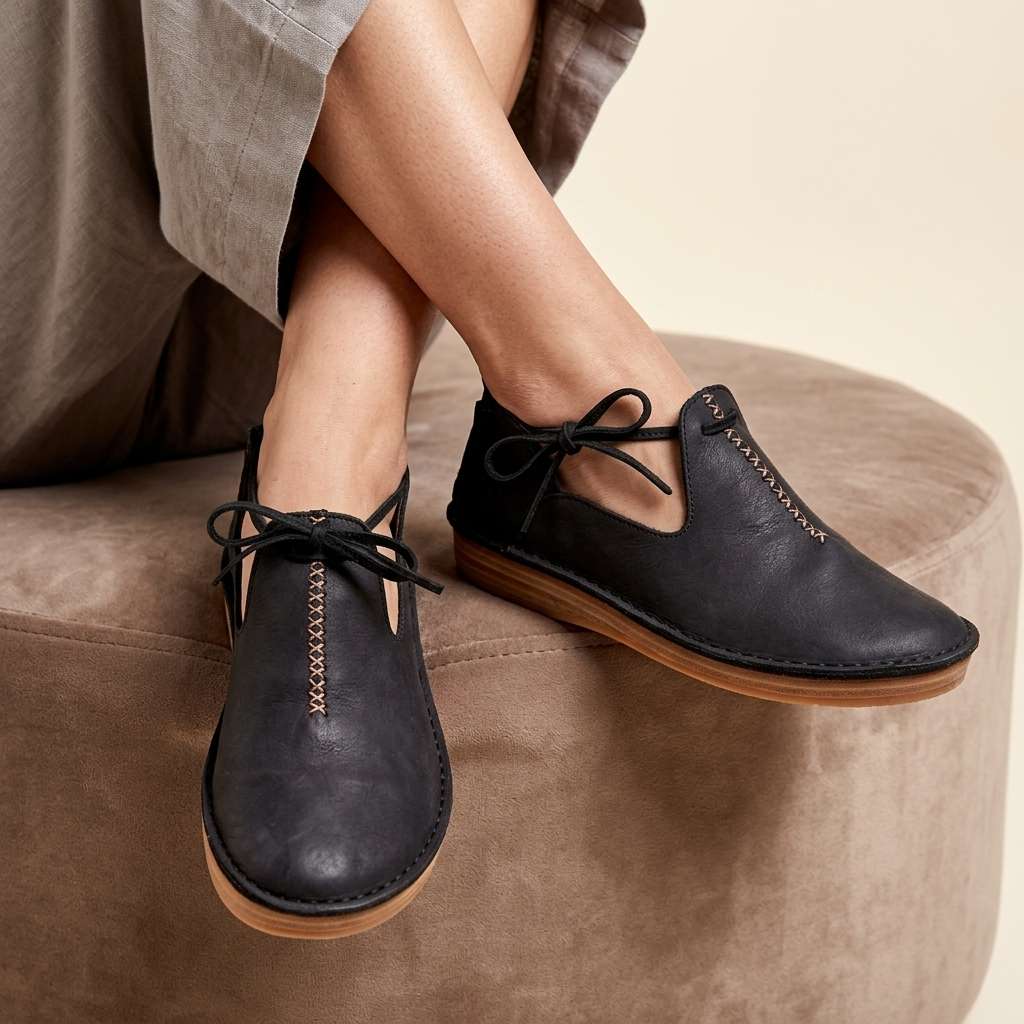 Quenby | Comfort Tie Ankle Walking Shoes