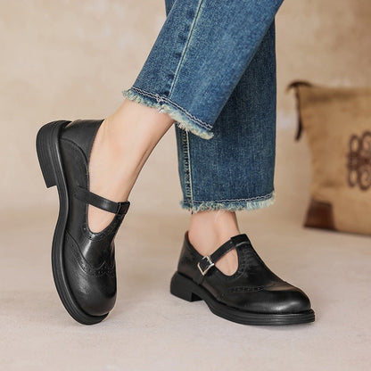 Oswina | Vintage Buckle Mary Jane Shoes