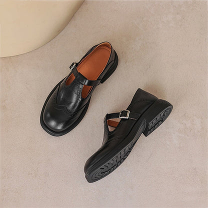 Oswina | Vintage Buckle Mary Jane Shoes