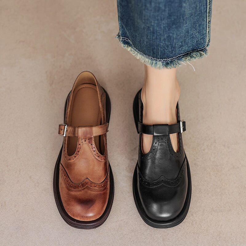 Oswina | Vintage Buckle Mary Jane Shoes