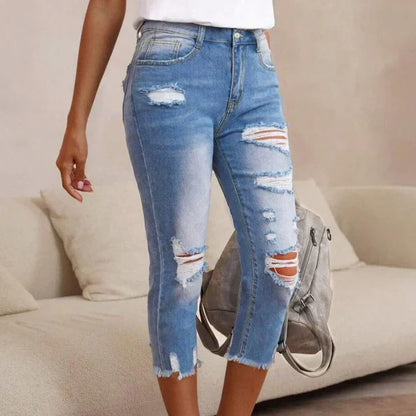 Zorellia | Distressed Skinny Capri Jeans