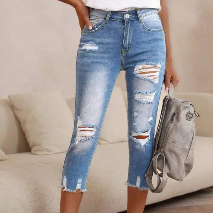 Zorellia | Distressed Skinny Capri Jeans
